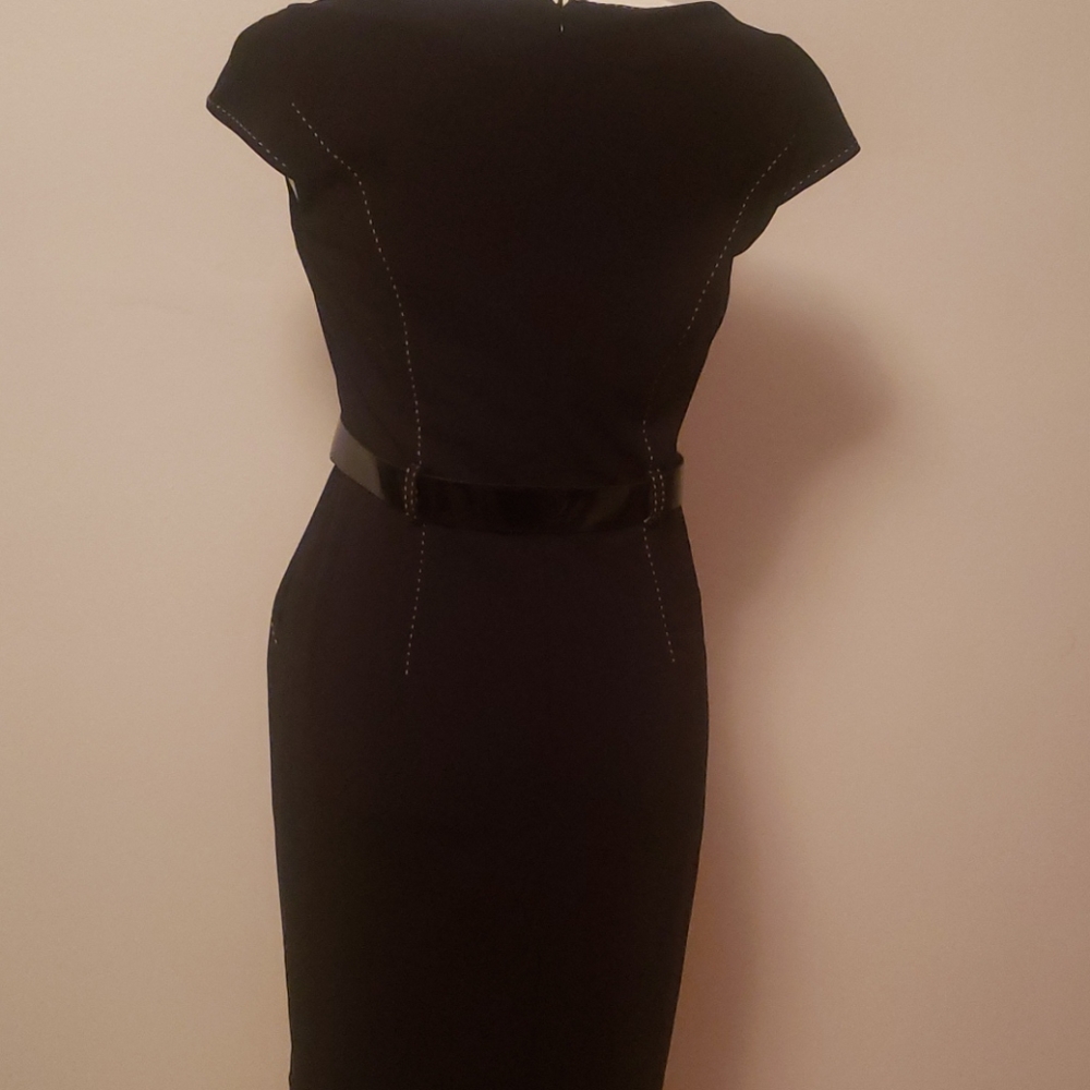 Dress - Picture 5 of 5